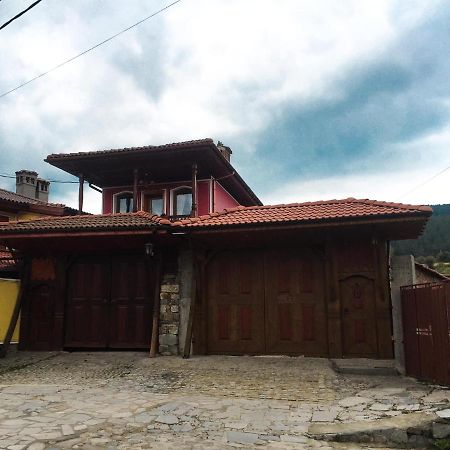 Стаи За Гости Бащино Огнище Koprivchtitsa Extérieur photo